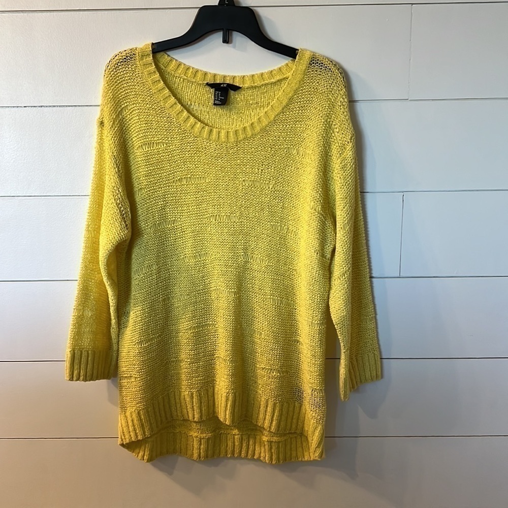 H & M yellow open lightweight sweater size Medium